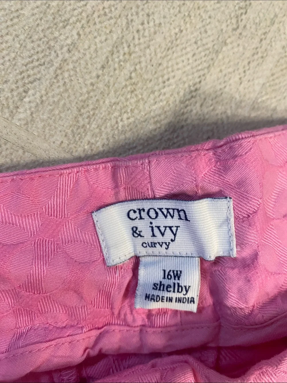 crown & ivy Pink Scallop Hem Bermuda Shorts